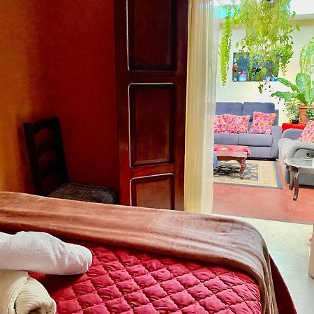 Casa De Leon Hotel Antigua ภายนอก รูปภาพ