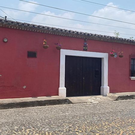 Casa De Leon Hotel Antigua ภายนอก รูปภาพ